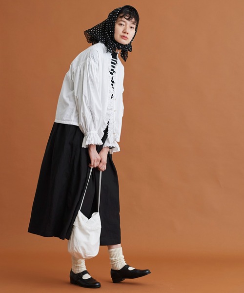 Malle(マル)の「malle コットン/リネン レース編み 巾着バッグ(ハンドバッグ・レディース・オフホワイト/ブラック・FREE)」の20枚目の写真