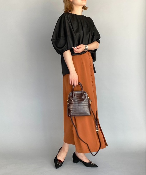 HERENCIA（ヘレンチア）の「袖ボリューム異素材プルオーバー（Tシャツ/カットソー・レディース・ブラック/ブラウン・M）」の10枚目の写真