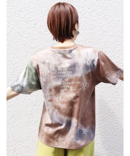 MURUA（ムルーア）の「スラッシュパターンナンバーTシャツ（Tシャツ/カットソー・レディース・ホワイト/その他1・FREE）」の4枚目の写真