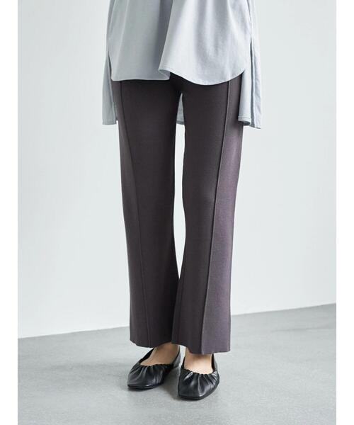 earth music&ecology（アースミュージックアンドエコロジー）の「バックスリットニットパンツ ＊（その他パンツ・レディース・チャコールグレー/ベージュ/モカ・FREE）」の14枚目の写真