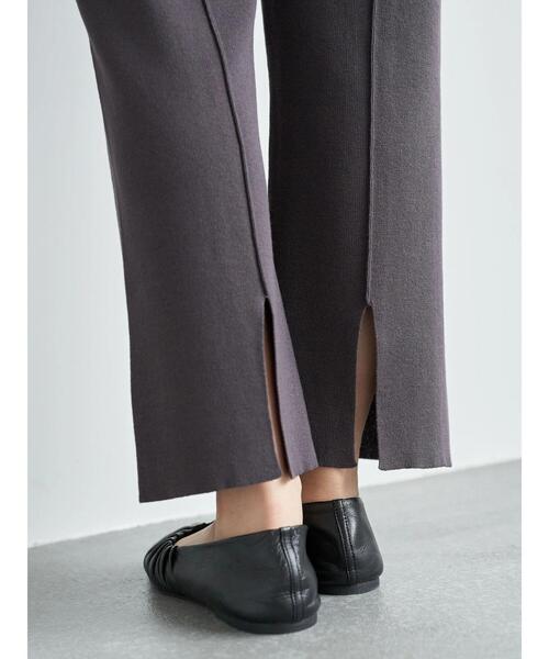 earth music&ecology（アースミュージックアンドエコロジー）の「バックスリットニットパンツ ＊（その他パンツ・レディース・チャコールグレー/ベージュ/モカ・FREE）」の16枚目の写真