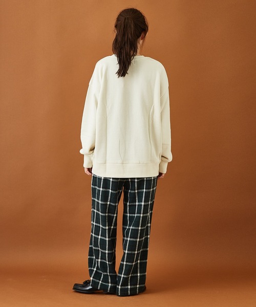 CUBE SUGAR（キューブシュガー）の「トンプキン裏毛カレッジクルーネックプルオーバー（スウェット・レディース・マルチ/イエロー/サックスブルー/チャコールグレー/ホワイト・M）」の14枚目の写真