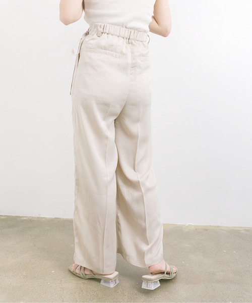 nemne store(ネンネストア)の「ショートケーキを頬張るウェストリボン付きセンタープレスパンツ(スラックス・レディース・グレー/キャメル/キナリ・SMALL/MEDIUM)」の19枚目の写真