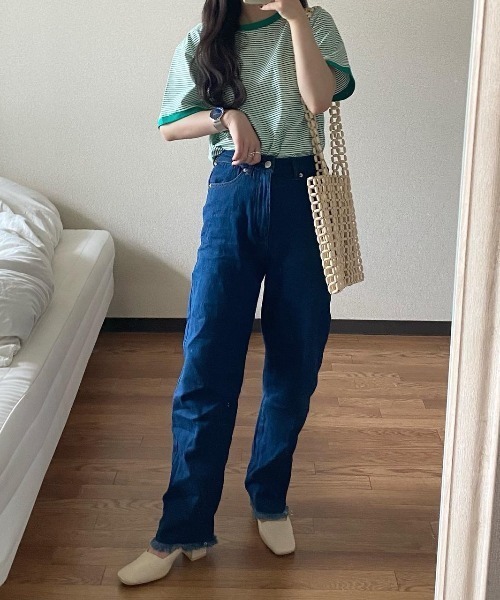 archives（アルシーヴ）の「ベーシックストレートパンツ（デニムパンツ・レディース・ブラック/ネイビー/アイボリー・SMALL/MEDIUM/X-SMALL）」の2枚目の写真