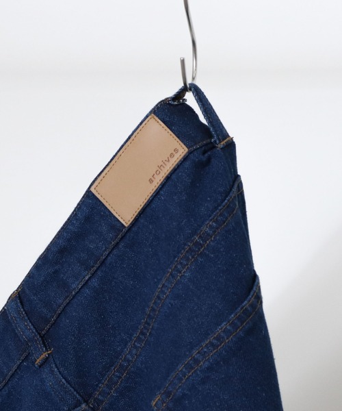 archives（アルシーヴ）の「ベーシックストレートパンツ（デニムパンツ・レディース・ブラック/ネイビー/アイボリー・SMALL/MEDIUM/X-SMALL）」の18枚目の写真