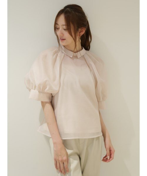 CELFORD（セルフォード）の「衿付きパフスリーブブラウス（シャツ/ブラウス・レディース・ブラック/キャメル/ホワイト/ライトピンク・36）」の4枚目の写真