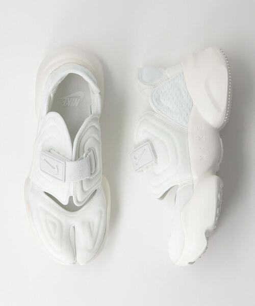 NIKE（ナイキ）の「＜NIKE（ナイキ）＞AQUA RIFT アクアリフト/スニーカー（スニーカー・レディース・ホワイト/ブラック・23cm/23.5cm/24cm/24.5cm/25cm）」の9枚目の写真