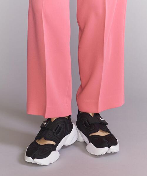 NIKE（ナイキ）の「＜NIKE（ナイキ）＞AQUA RIFT アクアリフト/スニーカー（スニーカー・レディース・ホワイト/ブラック・23cm/23.5cm/24cm/24.5cm/25cm）」の12枚目の写真