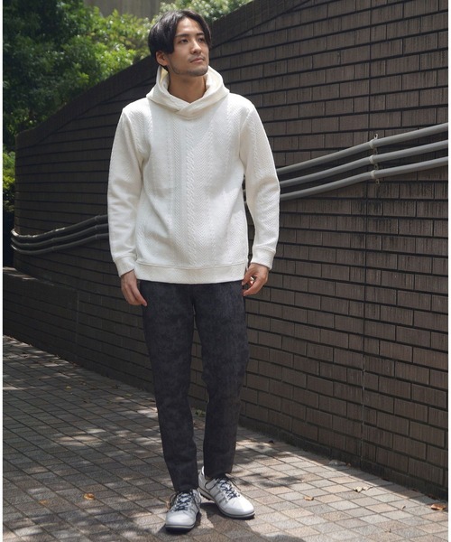 NICOLE CLUB FOR MEN（ニコルクラブフォーメン）の「ケーブルブリスタープルオーバーパーカ（パーカー・メンズ・ブラック/レッド系その他/ホワイト/ホワイト×ブラック・MEDIUM/X-LARGE/LARGE）」の12枚目の写真