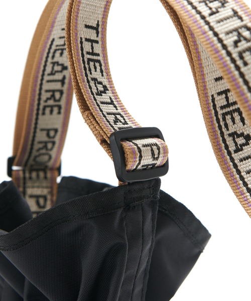 THEATRE PRODUCTS（シアタープロダクツ）の「【THEATRE PRODUCTS】≪Dailyrusset別注≫巾着ショルダーバッグ（ショルダーバッグ・レディース・ブラック/ブラウン/グレー・FREE）」の11枚目の写真