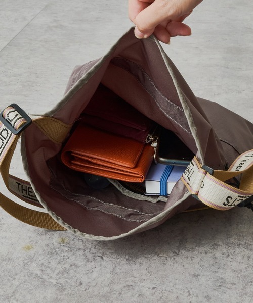 THEATRE PRODUCTS（シアタープロダクツ）の「【THEATRE PRODUCTS】≪Dailyrusset別注≫巾着ショルダーバッグ（ショルダーバッグ・レディース・ブラック/ブラウン/グレー・FREE）」の10枚目の写真