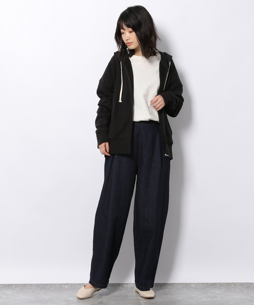 LAKOLE（ラコレ）の「ソフトテリージップフーディ / 227763（パーカー・レディース・オフホワイト/ブラック/チョコ/グレイッシュベージュ・SMALL/MEDIUM）」の6枚目の写真