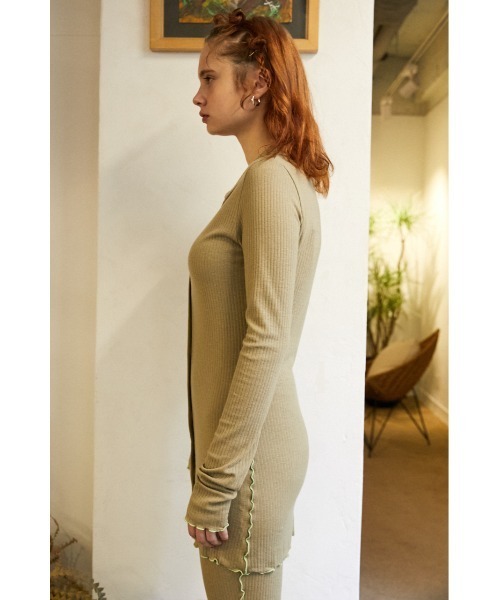 SLY（スライ）の「Sly Skin WOOL MIX LONG C/D ウールミックスロング カーディガン（ルームウェア/パジャマ・レディース・ベージュ/ライトグリーン・FREE）」の11枚目の写真