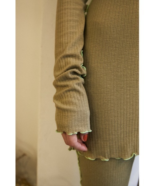 SLY（スライ）の「Sly Skin WOOL MIX LONG C/D ウールミックスロング カーディガン（ルームウェア/パジャマ・レディース・ベージュ/ライトグリーン・FREE）」の22枚目の写真