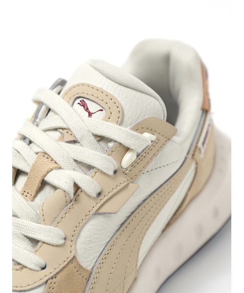 PUMA（プーマ）の「別注モデル【PUMA for emmi】WILD RIDER WNS EMMI（スニーカー・レディース・ベージュ・23/24/25/22.5/24.5/23.5）」の6枚目の写真