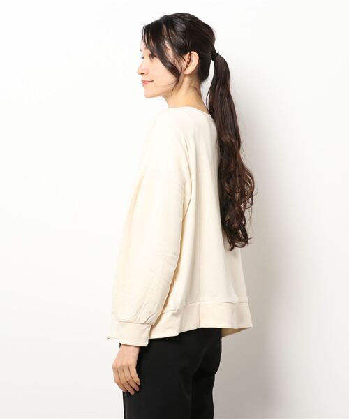 Samansa Mos2（サマンサ モスモス）の「ミニ裏毛前後着カーディガン（カーディガン/ボレロ・レディース・ベージュ/ネイビー/キナリ・ﾌﾘ-）」の6枚目の写真