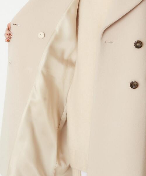 Tiara(ティアラ)の「ダブルブレストコート(その他アウター・レディース・ベージュ/ブラック/セージグリーン・FREE)」の11枚目の写真