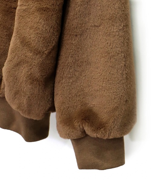 CORISCO（コリスコ）の「ファーフードブルゾン(M1)（ブルゾン・メンズ・ホワイト/ブラック/ベージュ/グレー・MEDIUM/LARGE/X-LARGE）」の19枚目の写真