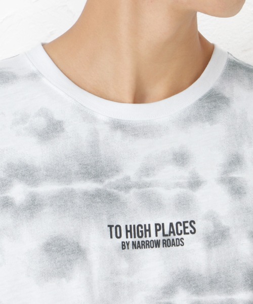 Mac-House(マックハウス)の「T-GRAPHICS 総柄プリントロングスリーブTシャツ(Tシャツ/カットソー・メンズ・ブラック/サックスブルー/グレー/グレイッシュベージュ/ネイビー・L/S/M/XL)」の13枚目の写真
