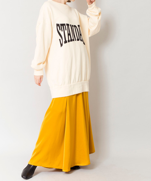 OSMOSIS(オズモーシス)の「【WEB限定アイテム】ロゴプリントプルオーバー(スウェット・レディース・ブラック/グリーン/アイボリー・ONE SIZE)」の9枚目の写真