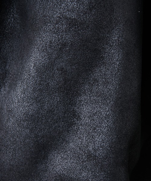 DISCOAT（ディスコート）の「フェイクムートンB-3ジャケット（ムートンコート・レディース・ブラック/ブラウン/ホワイト系その他・MEDIUM/LARGE）」の5枚目の写真