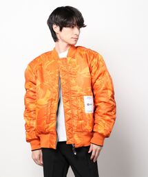 A BATHING APE MA-1 ジャケット　Sサイズ A BATHING APE（アベイシングエイプ）の「SHARK MA-1 M