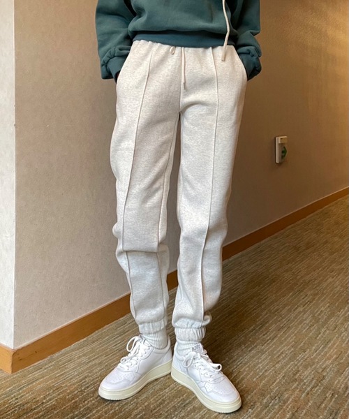Didot.showroom（ディドット ショールーム）の「8color jogger pants / 8カラー展開スウェットジョガーパンツ（スウェットパンツ・レディース・ブラック/ベージュ/グレー/ブルー/グリーン/オートミール/チャコールグレー/ヘザーグレー・FREE）」の6枚目の写真