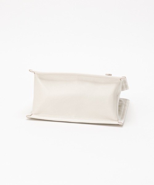 美品 IACUCCI イアクッチ ジュリエッタ XS ATHENE ホワイト IACUCCI（イアクッチ）の「ジュリエッタ XS ATHENE（トート