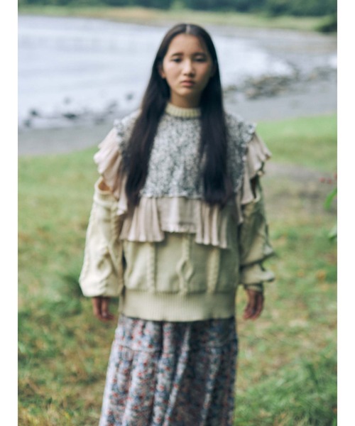 merry jenny(メリージェニー)の「floral frill frill collar(付け襟・レディース・アイボリー/ブラック/ブルー・FREE)」の6枚目の写真