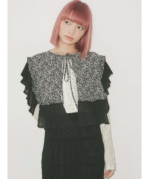 merry jenny(メリージェニー)の「floral frill frill collar(付け襟・レディース・アイボリー/ブラック/ブルー・FREE)」の13枚目の写真