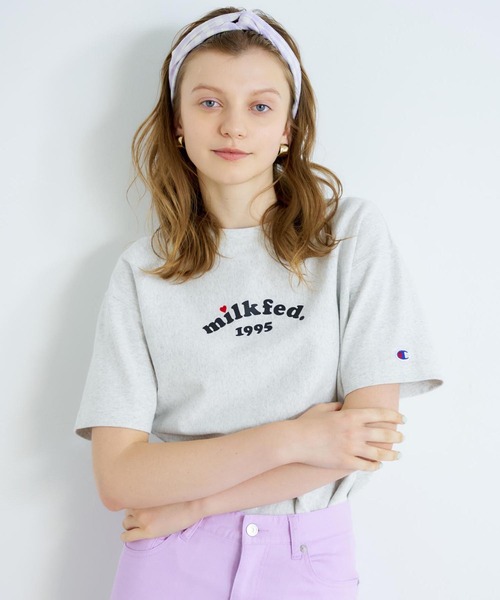 MILKFED.(ミルクフェド)の「MILKFED x CHAMPION COOPER SS TEE(Tシャツ/カットソー・レディース・ブラック/グリーン/ホワイト/アッシュ/ネイビー・ONE SIZE)」の6枚目の写真
