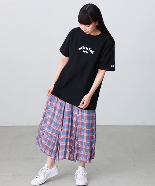 MILKFED.(ミルクフェド)の「MILKFED x CHAMPION COOPER SS TEE(Tシャツ/カットソー・レディース・ブラック/グリーン/ホワイト/アッシュ/ネイビー・ONE SIZE)」の7枚目の写真