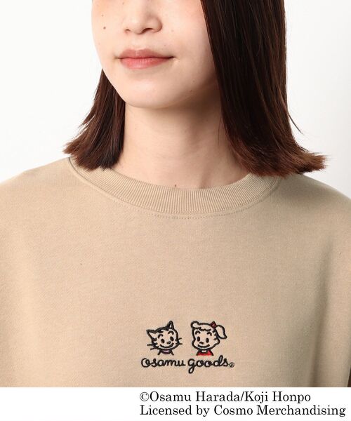OSAMU GOODS（オサムグッズ）の「◆OSAMU GOODS/オサムグッズ コラボ フロント刺繍 裏毛クルーネック（スウェット・レディース・ベージュ/アイボリー/グレー・99）」の4枚目の写真