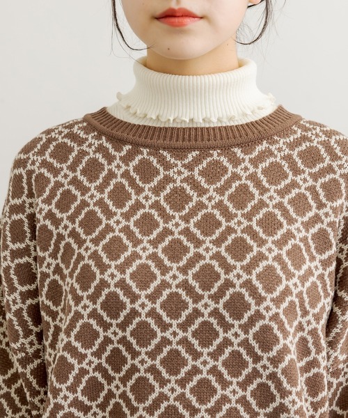 OLIVE des OLIVE（オリーブデオリーブ）の「幾何柄ジャガードチュニック（ニット/セーター・レディース・グレー/オフホワイト/ライトブラウン・FREE）」の11枚目の写真
