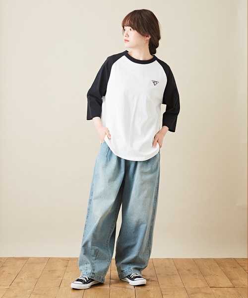 CUBE SUGAR（キューブシュガー）の「7分袖バックプリントロゴグラフィックラグランTシャツ（Tシャツ/カットソー・レディース・ホワイト系その他/グレー系その他/ブラック×グレー/ホワイト×ブラック・M）」の5枚目の写真