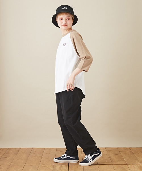 CUBE SUGAR（キューブシュガー）の「7分袖バックプリントロゴグラフィックラグランTシャツ（Tシャツ/カットソー・レディース・ホワイト系その他/グレー系その他/ブラック×グレー/ホワイト×ブラック・M）」の13枚目の写真