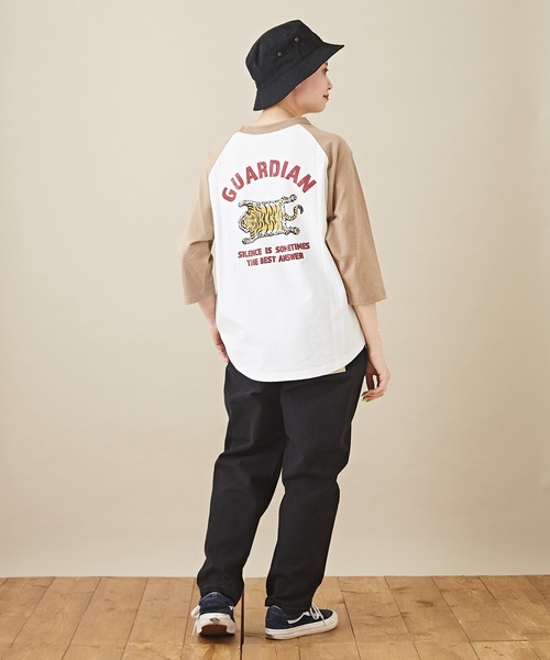 CUBE SUGAR（キューブシュガー）の「7分袖バックプリントロゴグラフィックラグランTシャツ（Tシャツ/カットソー・レディース・ホワイト系その他/グレー系その他/ブラック×グレー/ホワイト×ブラック・M）」の14枚目の写真