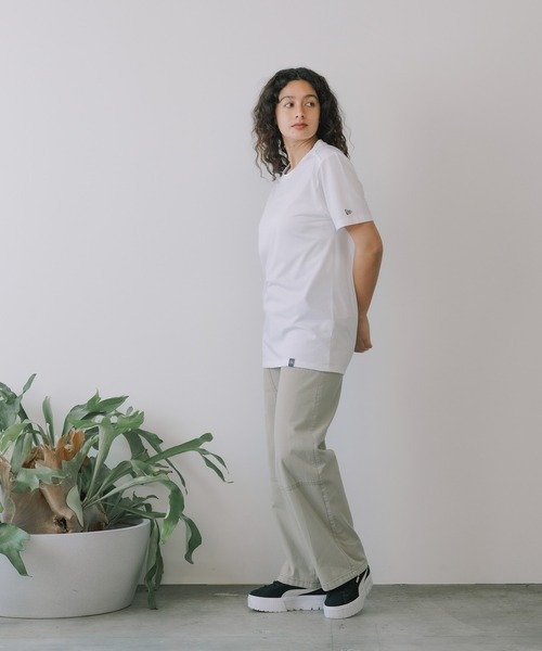 NEW ERA(ニューエラ)の「NEW ERA/ニューエラ MEN'S S/S TEE シンプルワンポイント オーバーサイズ 無地 ロゴT 半袖Tシャツ(Tシャツ/カットソー・メンズ・ホワイト/ブラック/ヘザーグレー/レッド/ダークグリーン/ネイビー/ロイヤルブルー・M/L/XL/S)」の11枚目の写真