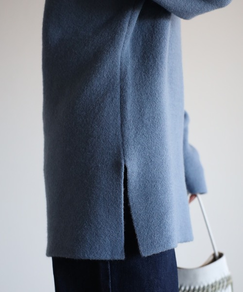 r.（アールドット）の「アンゴラタッチバイカラーVネックニット（ニット/セーター・レディース・ライトベージュ/グリーン/ブルー/ライトブルー/イエロー/ピンク・FREE）」の10枚目の写真