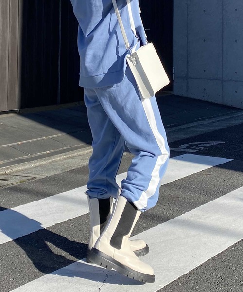AS KNOW AS PINKY(アズノゥアズピンキー)の「サイドライントラックパンツ(スウェットパンツ・レディース・ブラック/オフホワイト/サックスブルー/杢グレー・FREE)」の16枚目の写真