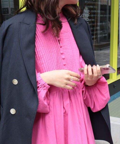 fredy emue(フレディエミュ)の「袖ボリューム ロングワンピース(ワンピース・レディース・オフホワイト/ピンク/ブラック・38)」の4枚目の写真