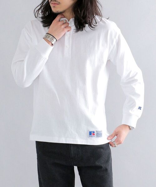 Russell Athletic（ラッセルアスレティック）の「*【SHIPS別注】RUSSELL ATHLETIC: ピグメント加工 ヘンリーネック ロングスリーブ Tシャツ (ロンT) 22SS（Tシャツ/カットソー・メンズ・ホワイト/ダークグレー/グリーン/ネイビー/イエロー系・SMALL/MEDIUM/LARGE/X-LARGE）」の2枚目の写真