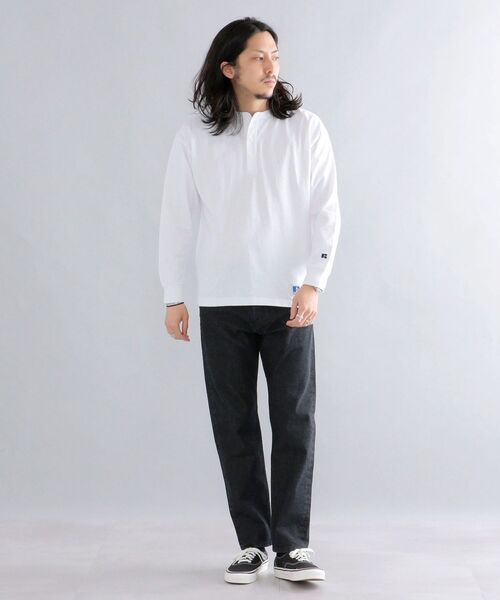 Russell Athletic（ラッセルアスレティック）の「*【SHIPS別注】RUSSELL ATHLETIC: ピグメント加工 ヘンリーネック ロングスリーブ Tシャツ (ロンT) 22SS（Tシャツ/カットソー・メンズ・ホワイト/ダークグレー/グリーン/ネイビー/イエロー系・SMALL/MEDIUM/LARGE/X-LARGE）」の6枚目の写真