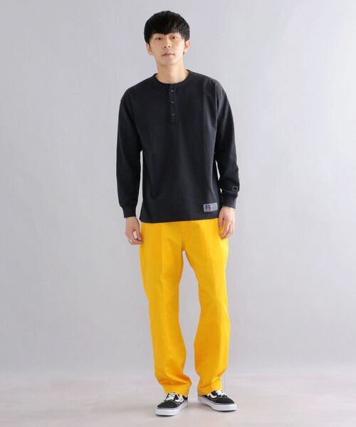 Russell Athletic（ラッセルアスレティック）の「*【SHIPS別注】RUSSELL ATHLETIC: ピグメント加工 ヘンリーネック ロングスリーブ Tシャツ (ロンT) 22SS（Tシャツ/カットソー・メンズ・ホワイト/ダークグレー/グリーン/ネイビー/イエロー系・SMALL/MEDIUM/LARGE/X-LARGE）」の7枚目の写真