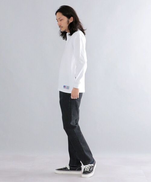 Russell Athletic（ラッセルアスレティック）の「*【SHIPS別注】RUSSELL ATHLETIC: ピグメント加工 ヘンリーネック ロングスリーブ Tシャツ (ロンT) 22SS（Tシャツ/カットソー・メンズ・ホワイト/ダークグレー/グリーン/ネイビー/イエロー系・SMALL/MEDIUM/LARGE/X-LARGE）」の12枚目の写真