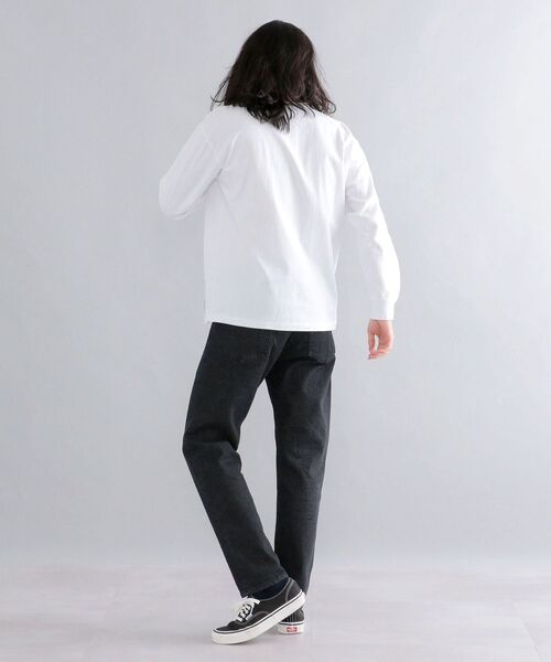 Russell Athletic（ラッセルアスレティック）の「*【SHIPS別注】RUSSELL ATHLETIC: ピグメント加工 ヘンリーネック ロングスリーブ Tシャツ (ロンT) 22SS（Tシャツ/カットソー・メンズ・ホワイト/ダークグレー/グリーン/ネイビー/イエロー系・SMALL/MEDIUM/LARGE/X-LARGE）」の13枚目の写真
