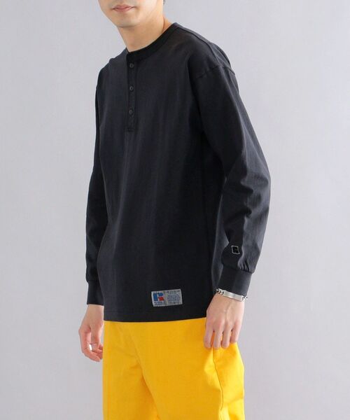 Russell Athletic（ラッセルアスレティック）の「*【SHIPS別注】RUSSELL ATHLETIC: ピグメント加工 ヘンリーネック ロングスリーブ Tシャツ (ロンT) 22SS（Tシャツ/カットソー・メンズ・ホワイト/ダークグレー/グリーン/ネイビー/イエロー系・SMALL/MEDIUM/LARGE/X-LARGE）」の20枚目の写真