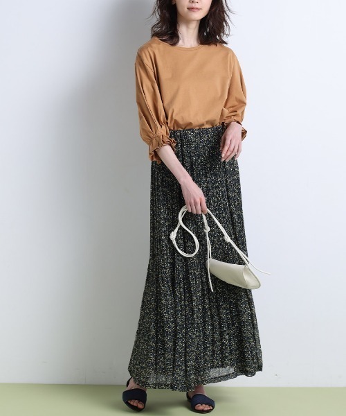 RANAN（ラナン）の「〈Beautiful Cotton　綿100％〉UVカット/接触冷感　ボリュームタックスリーブカットソー（Tシャツ/カットソー・レディース・モカ/オフホワイト/ブラック/ライトグレー/グリーン・LL/L/M）」の16枚目の写真