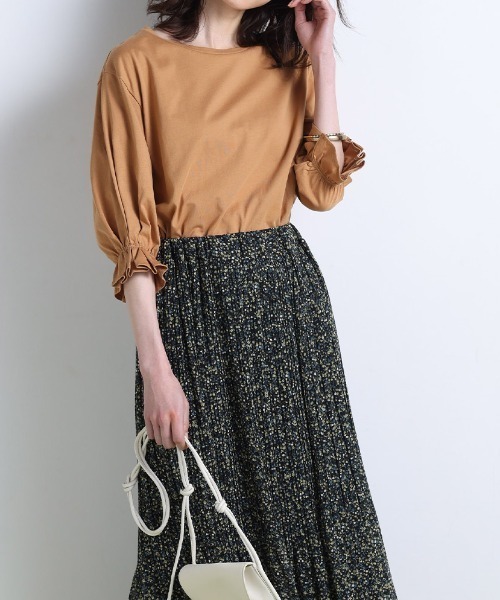 RANAN（ラナン）の「〈Beautiful Cotton　綿100％〉UVカット/接触冷感　ボリュームタックスリーブカットソー（Tシャツ/カットソー・レディース・モカ/オフホワイト/ブラック/ライトグレー/グリーン・LL/L/M）」の15枚目の写真