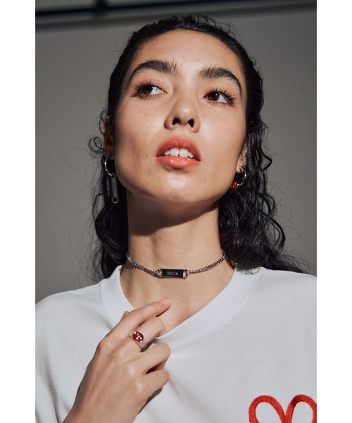 PAMEO POSE(パメオポーズ)の「Aries Plate Choker(ネックレス・レディース・シルバー/ゴールド・FREE)」の2枚目の写真